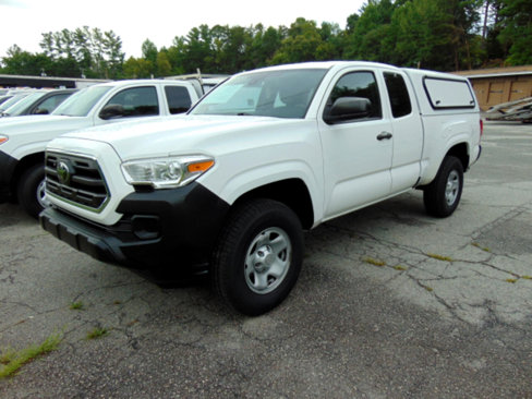 Used 2018 Toyota Tacoma SR5 image 24