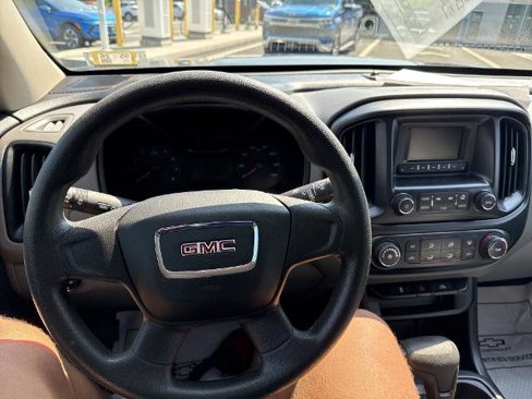 Used 2015 GMC Canyon W/T image 26