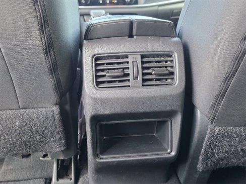Used 2023 Nissan Rogue S image 15