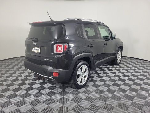 Used 2015 Jeep Renegade Limited image 8