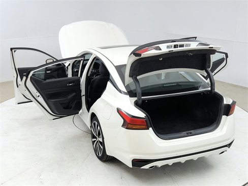 Used 2019 Nissan Altima 2.5 Platinum image 23