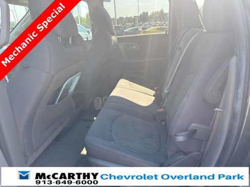 Used 2011 Chevrolet Traverse LS image 4