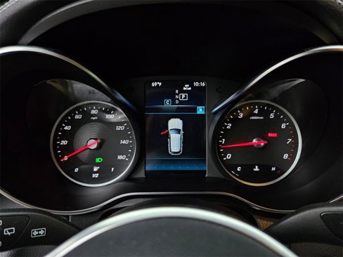 Used 2022 Mercedes-Benz GLC 300 4MATIC image 13