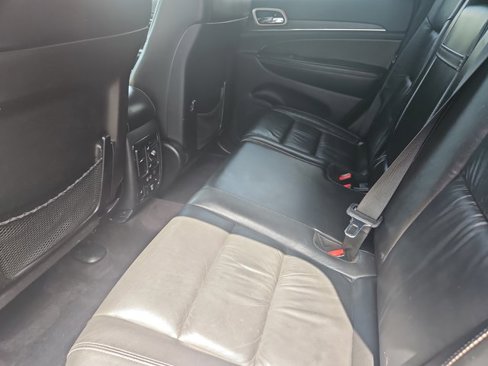 Used 2016 Jeep Grand Cherokee Limited image 19