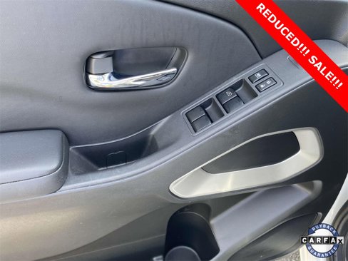 Used 2022 Nissan Frontier SV image 17