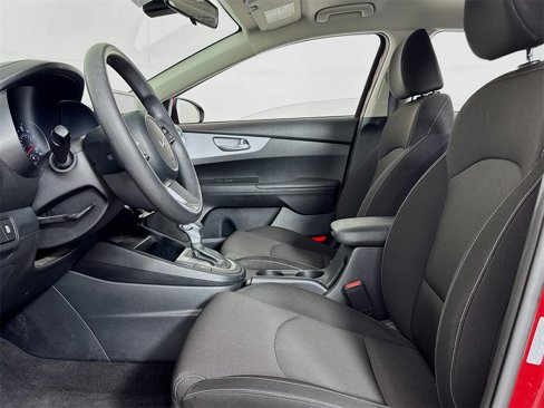 Used 2024 Kia Forte LXS image 11