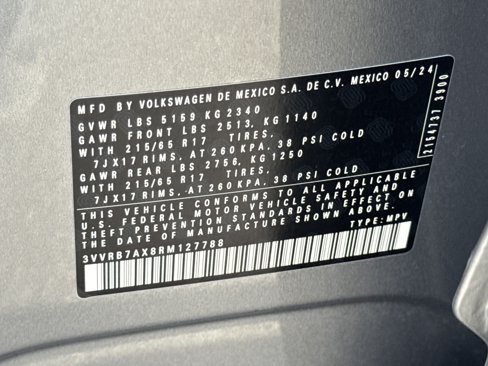 Certified 2024 Volkswagen Tiguan S image 38