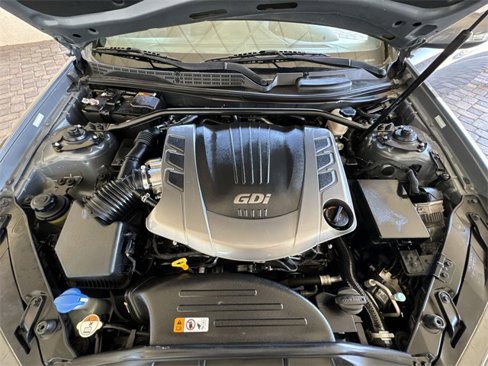 Used 2016 Hyundai Genesis Coupe 3.8 image 24