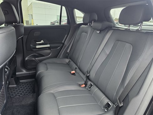 New 2025 Mercedes-Benz GLA 250 image 18