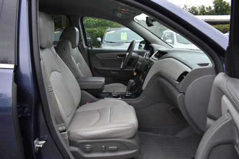 Used 2014 Chevrolet Traverse LT image 8