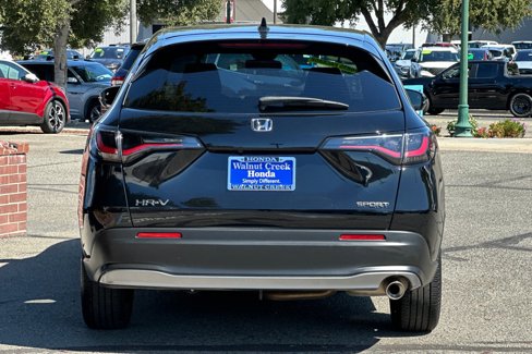Used 2023 Honda HR-V Sport image 5