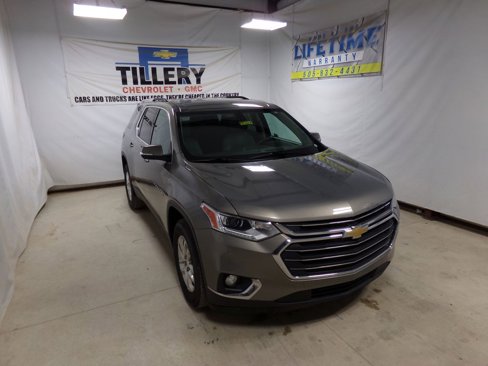 Used 2018 Chevrolet Traverse LT image 1
