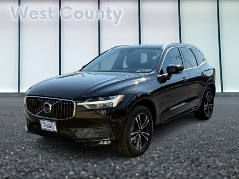 Used 2018 Volvo XC60 T6 Momentum w/ Advanced Package image 9