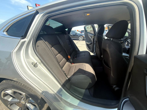 Used 2019 Chevrolet Malibu RS image 19