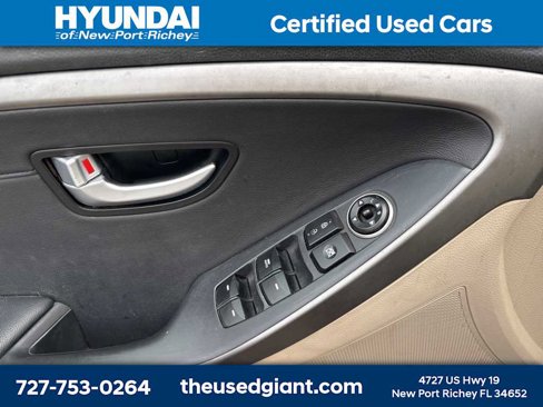 Used 2013 Hyundai Elantra GT w/ Style Pkg image 8