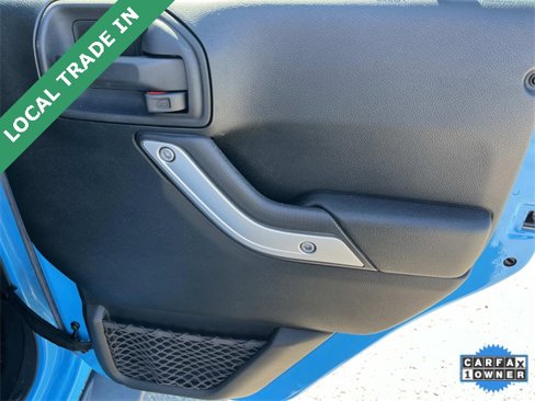 Used 2017 Jeep Wrangler Unlimited Sahara w/ Max Tow Package image 19