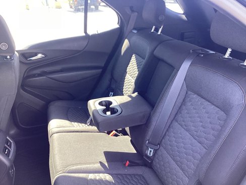 Used 2020 Chevrolet Equinox LT image 31