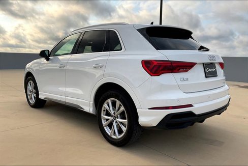 Used 2023 Audi Q3 2.0T Premium image 6