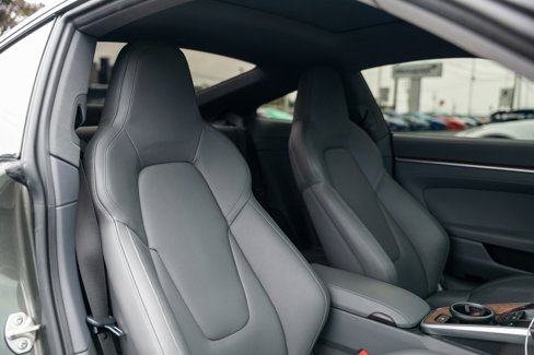 Used 2022 Porsche 911 Carrera 4 image 41