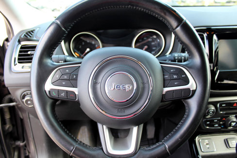 Used 2018 Jeep Compass Latitude w/ Popular Equipment Group image 53