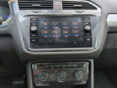 Used 2024 Volkswagen Tiguan S image 24