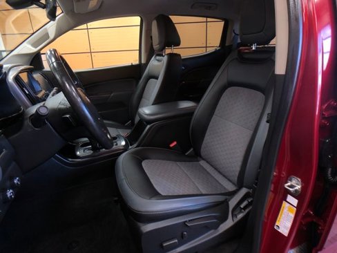 Used 2018 Chevrolet Colorado Z71 image 10