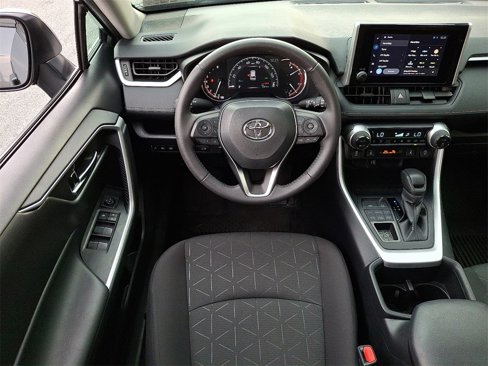 Used 2024 Toyota RAV4 XLE image 11