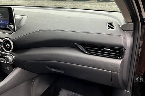 Used 2023 Nissan Sentra SV image 24