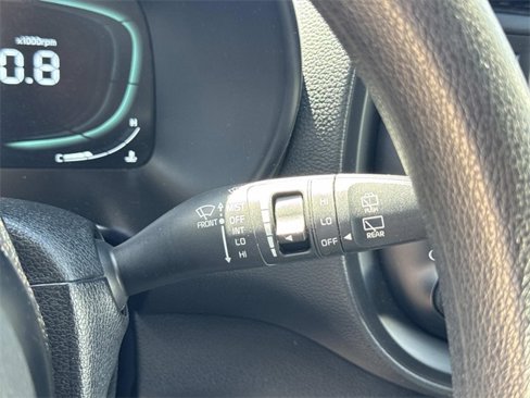 Used 2023 Kia Soul LX w/ LX Technology Package image 24