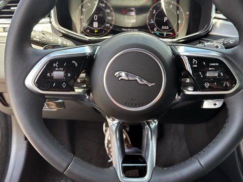 New 2024 Jaguar XF R-Dynamic SE image 28
