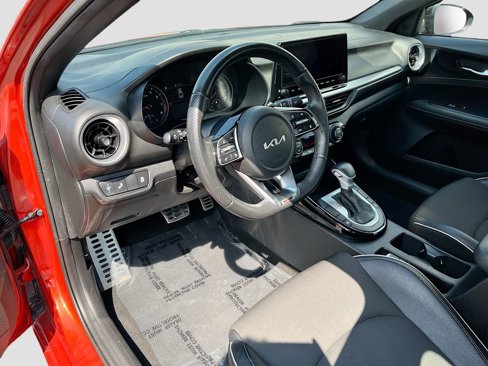 Certified 2023 Kia Forte GT-Line w/ GT-Line Technology Package image 7