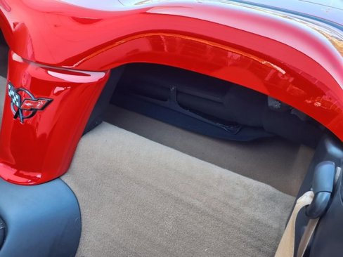 Used 2004 Chevrolet Corvette Convertible w/ Preferred Equipment Group image 25