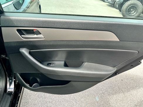 Used 2019 Hyundai Sonata Sport w/ Cargo Package image 16