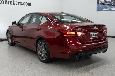 Used 2023 Nissan Altima 2.0 SR image 6