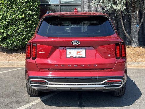 Used 2021 Kia Sorento S w/ Panoramic Sunroof Package image 13