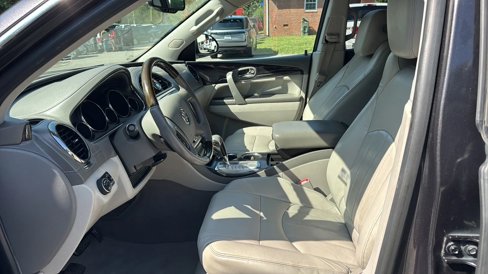 Used 2015 Buick Enclave Leather image 10