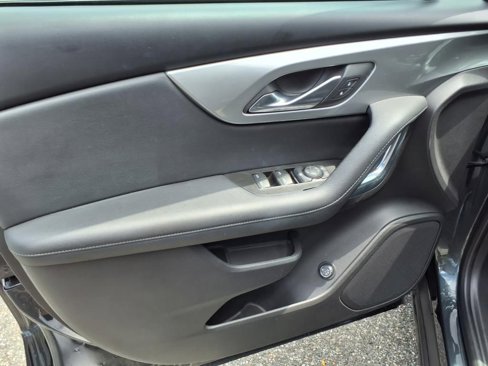 Used 2019 Chevrolet Blazer LT image 24