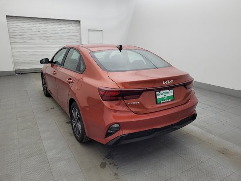 Used 2023 Kia Forte LXS image 5