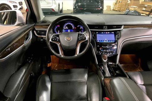 Used 2015 Cadillac XTS Luxury image 5