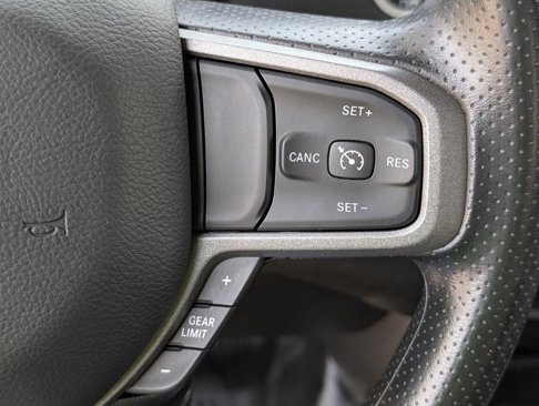 Used 2024 RAM 2500 Tradesman w/ Chrome Appearance Group image 14
