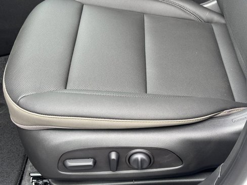 New 2025 Chevrolet Trax ACTIV w/ Driver Confidence Package image 20