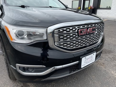 Used 2018 GMC Acadia Denali w/ Technology Package image 13