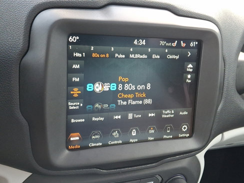 Used 2020 Jeep Renegade Limited w/ UConnect 8.4 Nav Group image 19