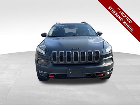 Used 2016 Jeep Cherokee Trailhawk w/ Leather Interior Group image 9
