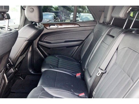 Used 2019 Mercedes-Benz GLE 400 4MATIC image 36