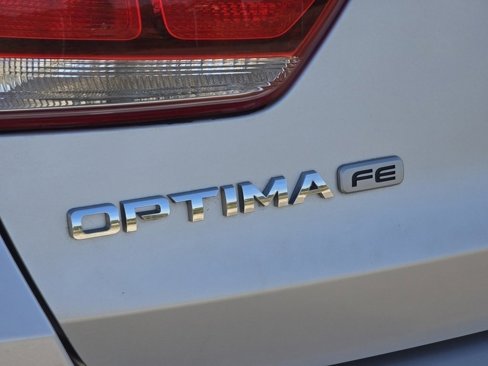 Used 2017 Kia Optima LX image 14