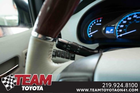 Used 2013 Toyota Sienna Limited image 13