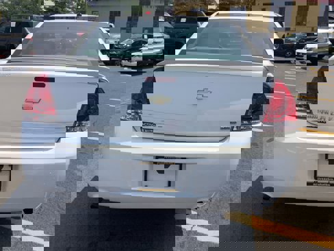 Used 2015 Chevrolet Impala LTZ image 6