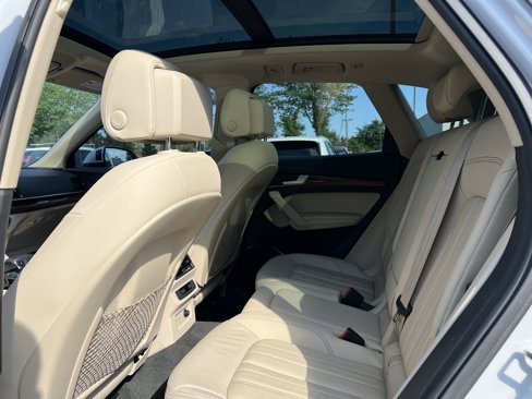 Certified 2022 Audi Q5 2.0T Premium Plus image 22