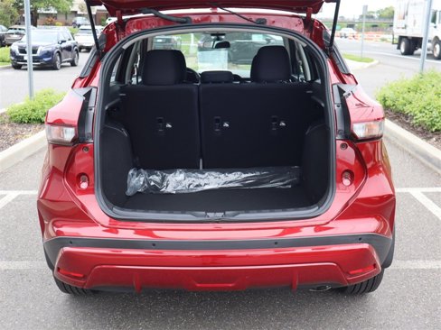 Certified 2023 Nissan Kicks SV image 29